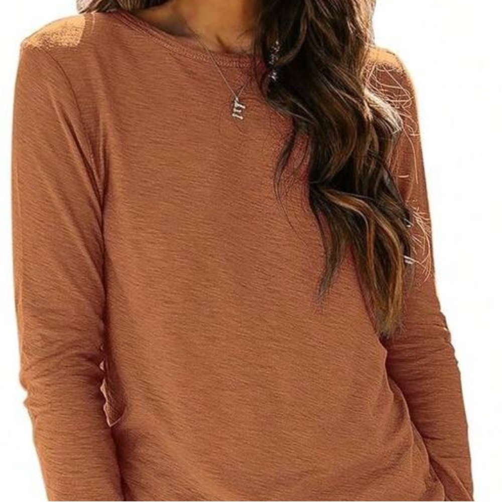 ‼️SOLD‼️ 91. NWOT! Mudd Brand Long Sleeve Crew Neck Tee In A Burnt Orange